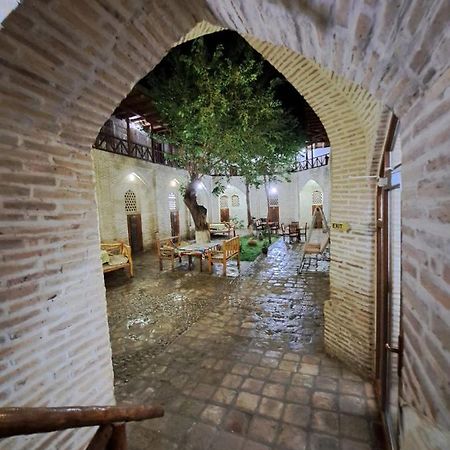 Umar Hotel In The Old City 부하라 외부 사진