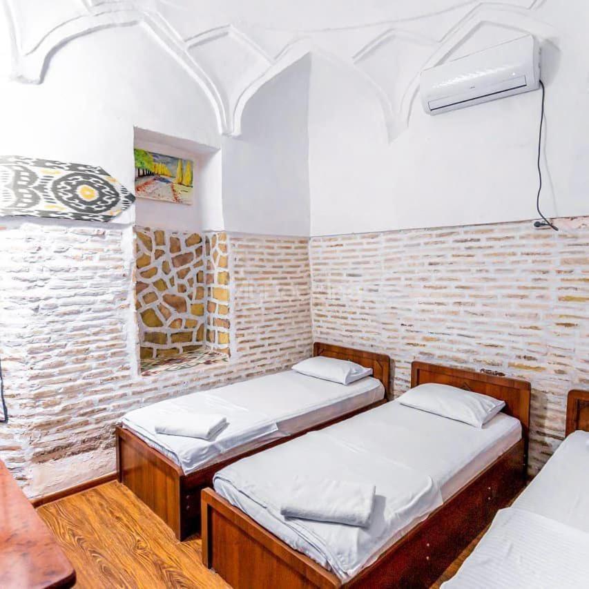 Umar Hotel In The Old City 부하라 외부 사진